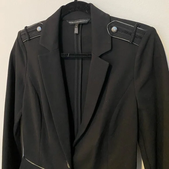 White house black market fitted black blazer - Picture 3 of 4